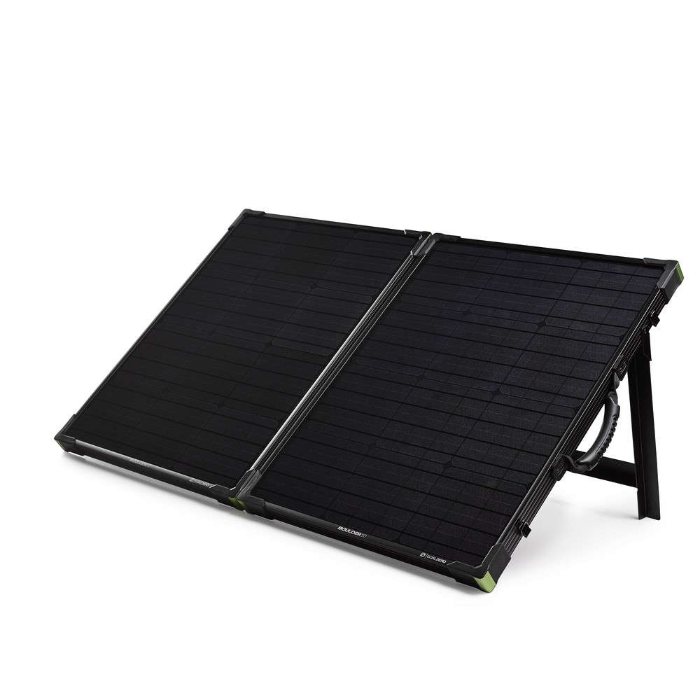Yeti 1500X + (4) Boulder 100 BC Solar Generator