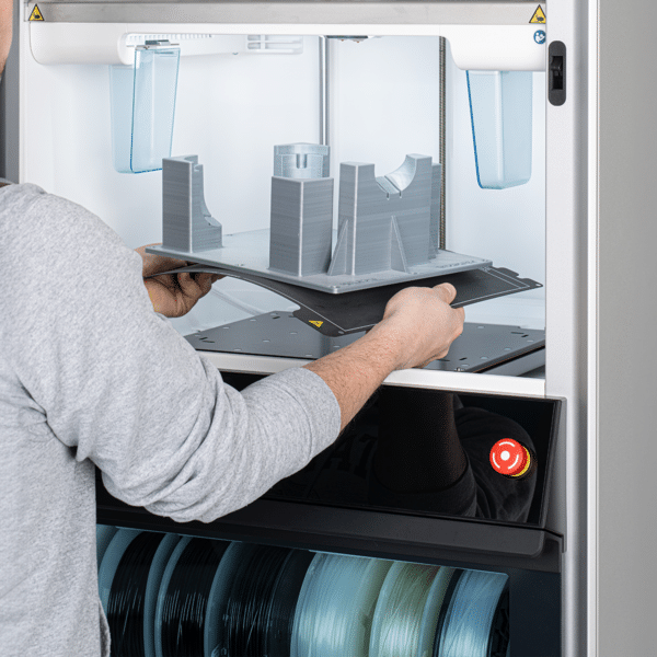 UltiMaker Factor 4