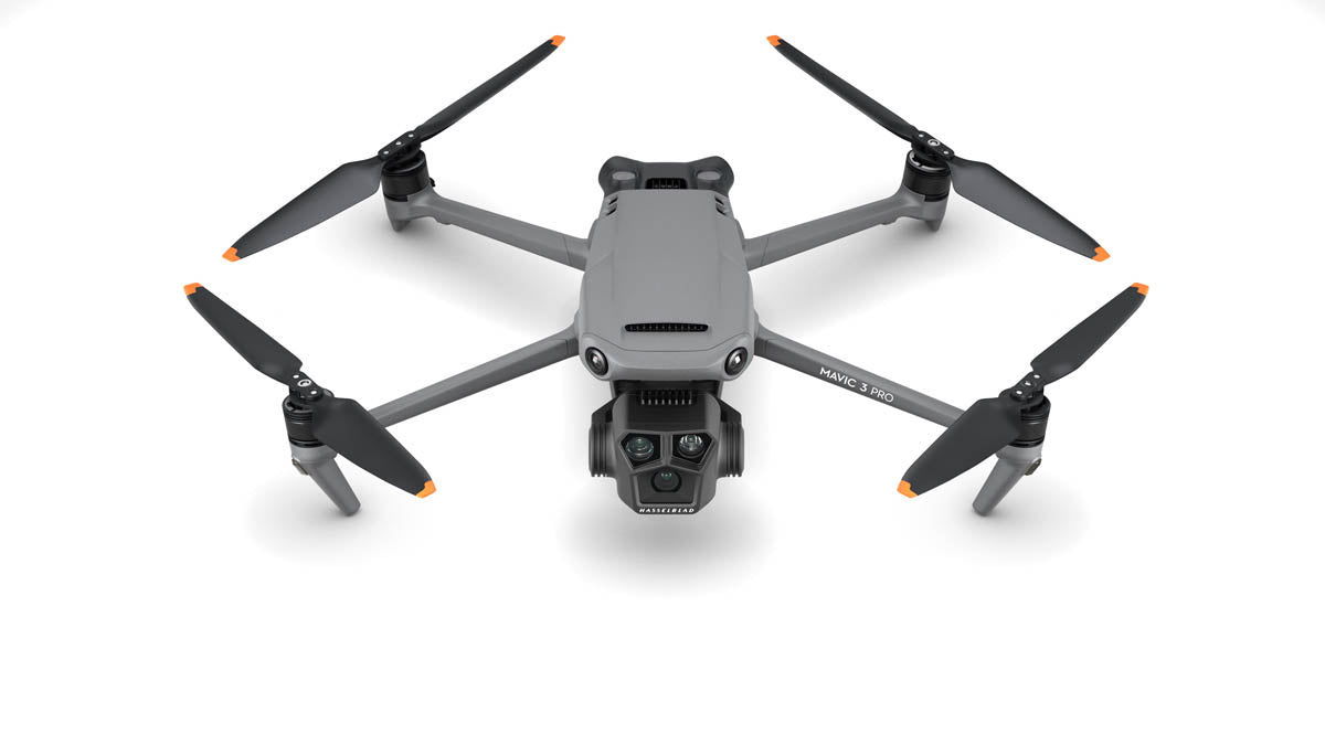 DJI | Mavic 3 Pro Fly More Combo Tri-Camera Drone Professional Aerial Imaging | For Photography and Videography