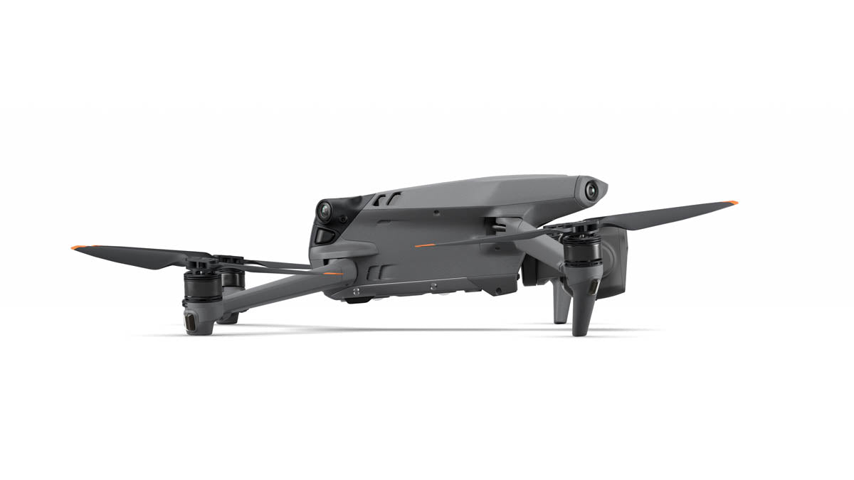 DJI | Mavic 3 Pro Fly More Combo Tri-Camera Drone Professional Aerial Imaging | For Photography and Videography